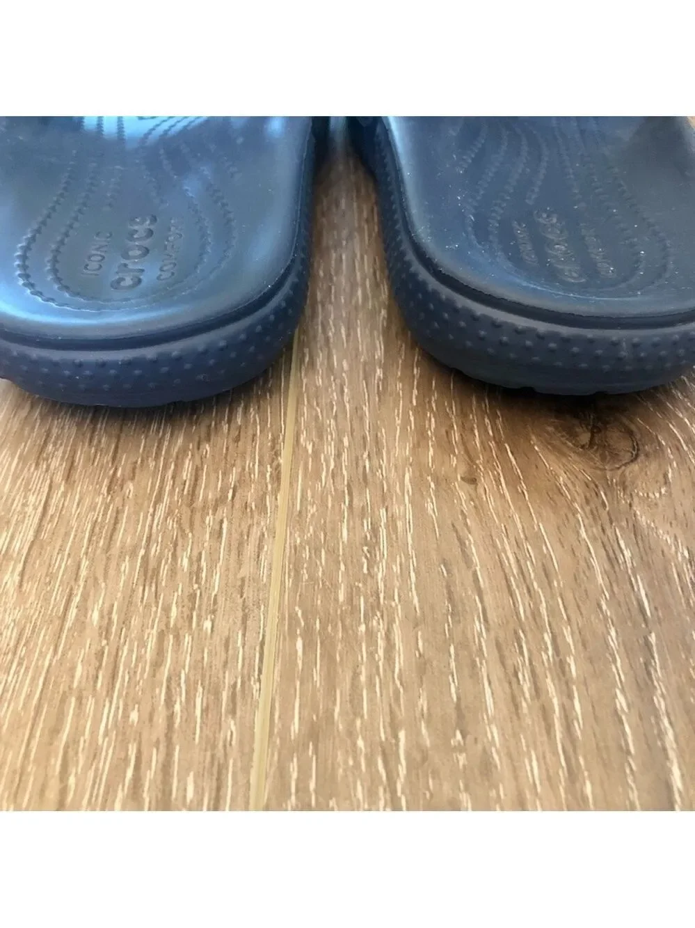 CROCS Classic II Slide Sandals Navy Blue men’s 3/women’s 5 with crocs charm